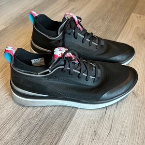 BALA Twelves Nursing Shoes